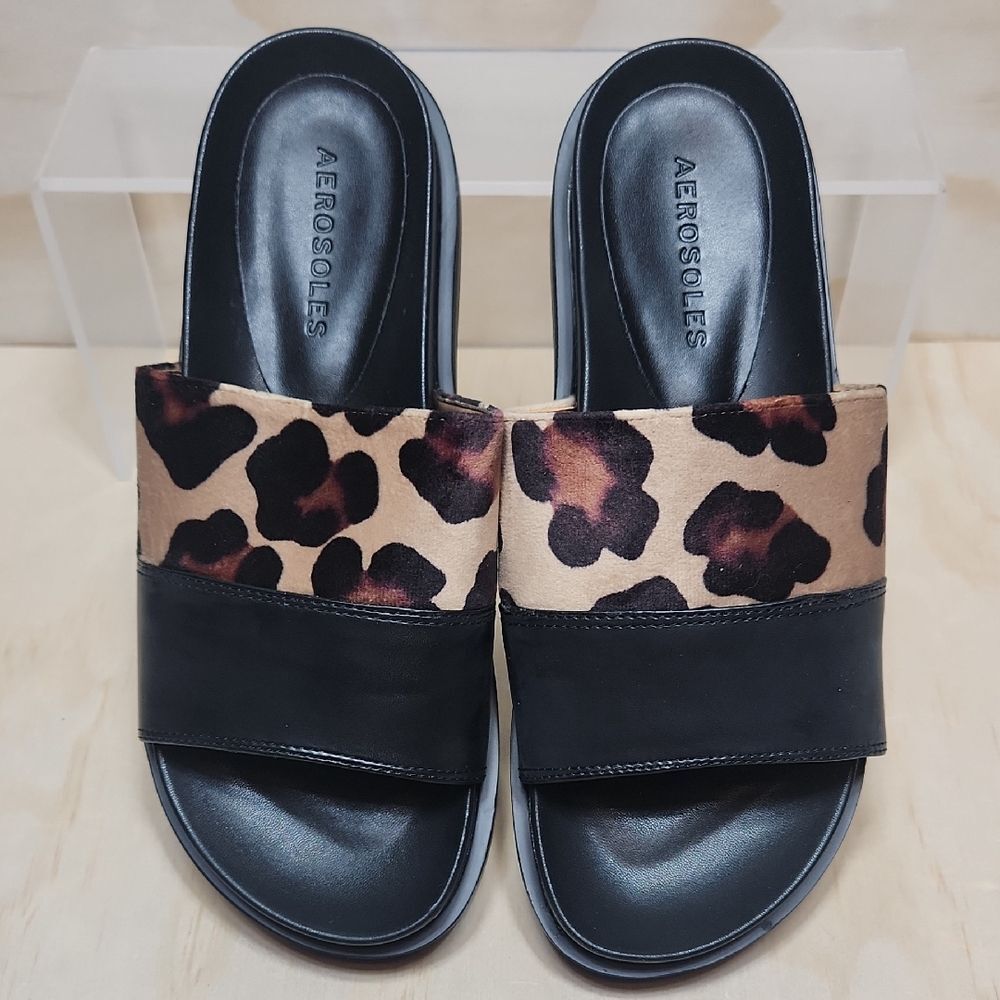 AEROSOLES Louie Leopard Black Women 6 Slides Sandals Beach Velvet Faux Leather